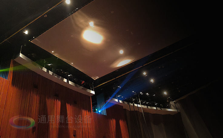 劇場舞臺升級，舞臺吊桿、舞臺燈光、幕布煥新登場