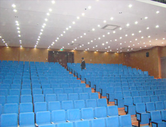 廈門雙十中學(xué)報(bào)告廳